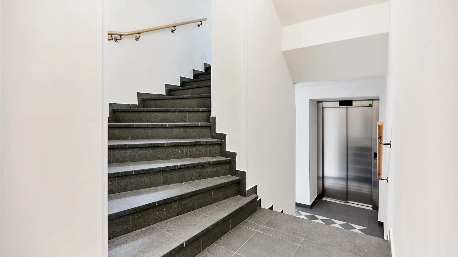 Residence 44 Prague Aparthotel